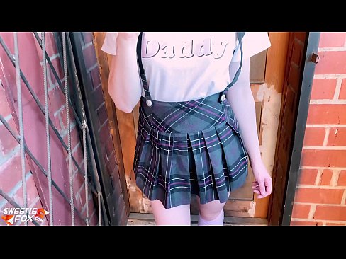 ❤️ Schoolgirl Sikini derinden Sucks ve sınıflar yerine sikikleri. Porno tr.marketapp.top